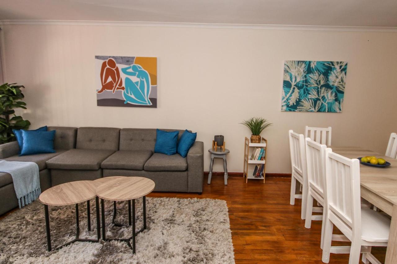 Holiday Home In Sea Point, Fresnaye Kaapstad Buitenkant foto