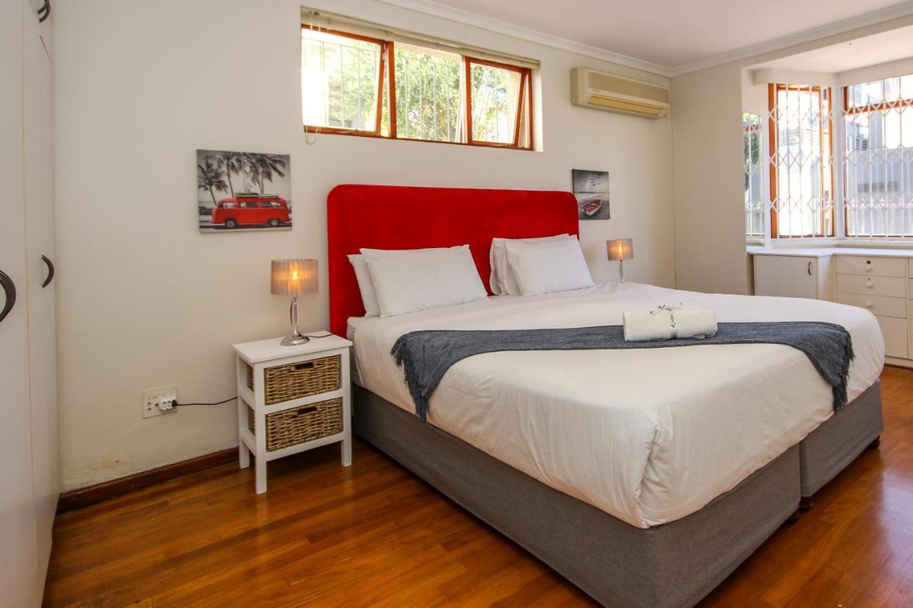 Holiday Home In Sea Point, Fresnaye Kaapstad Buitenkant foto